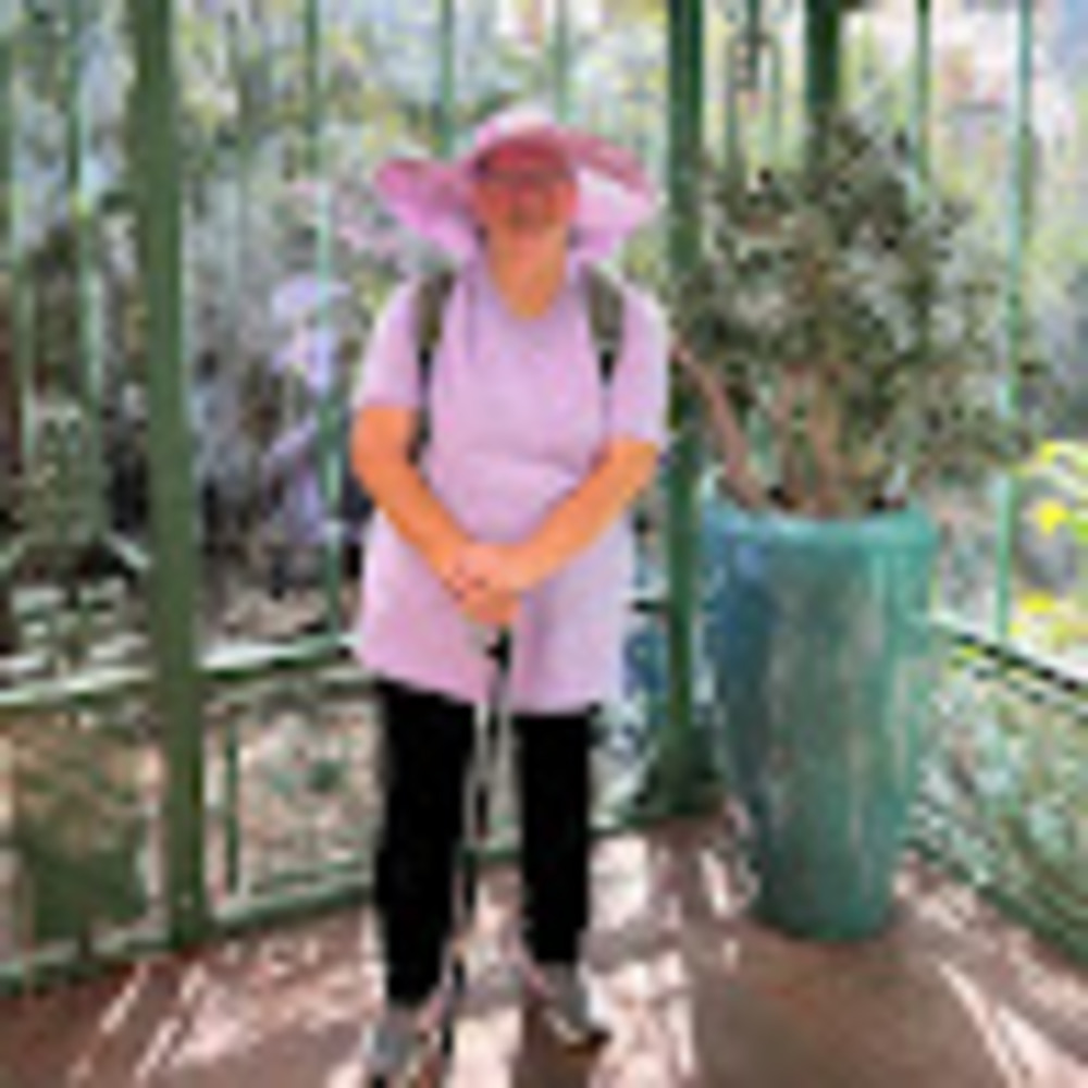 Meet your Posher, Lisa